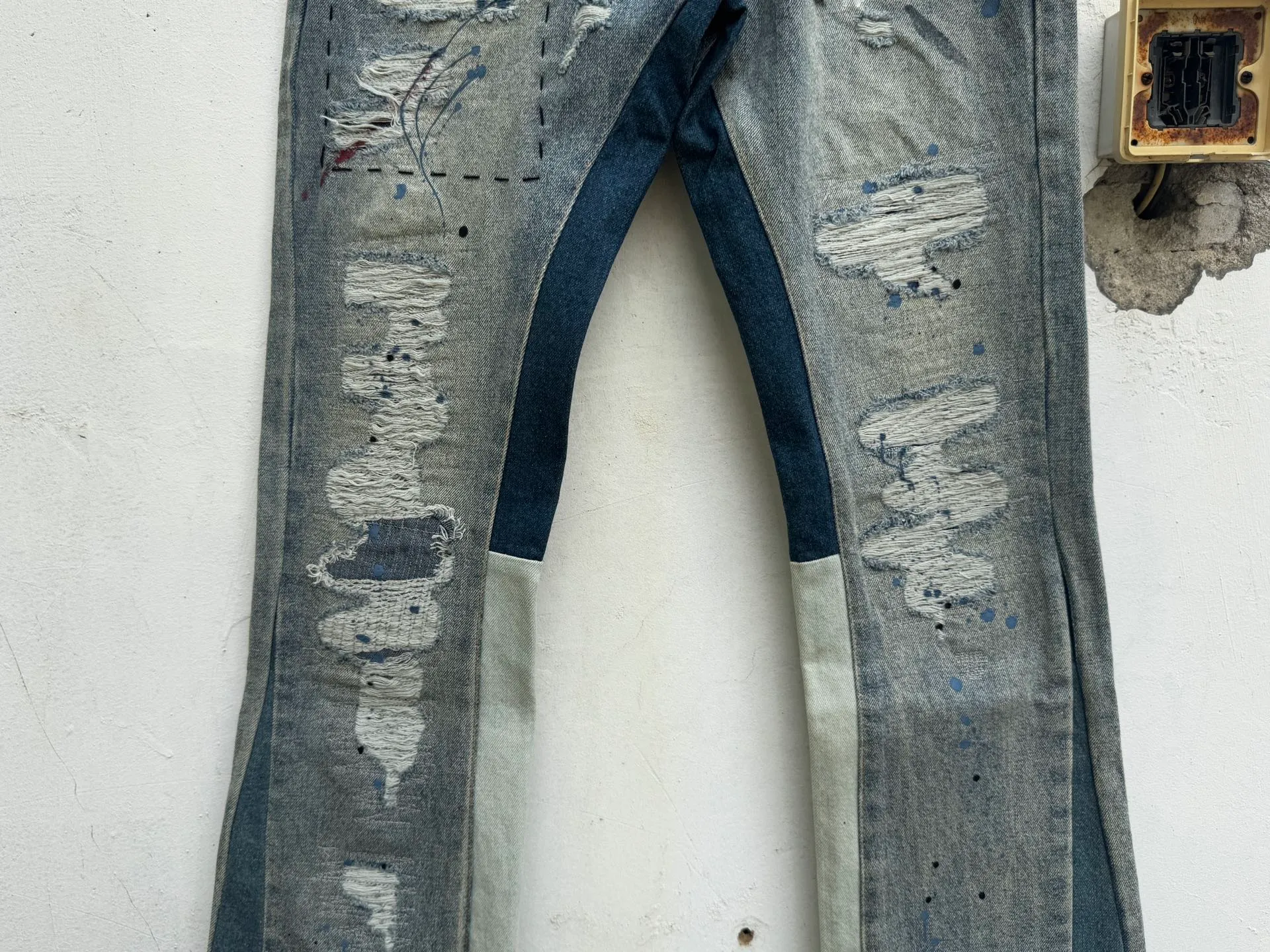 P300💰GA02 Top heavy industry GALLERY DEPT. Spliced ​​ink splash paint hand-stitched holes washed retro jeans men and women high street splash ink pants micro-flared casual trousers trendy couple same style Size: 28 30 32 34 36 (corresponds to S M L XL XXL)